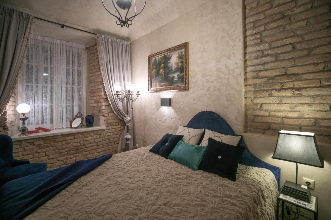 Luxury Apartment In Pilies Street Vilnius Eksteriør billede